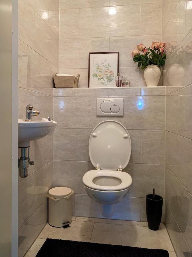 Hotel Kluiskade 24 Maasland Extérieur photo